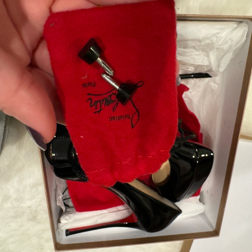 Christian Louboutin Fetish Peep Toe Pumps 130mm - Picture 10 of 10